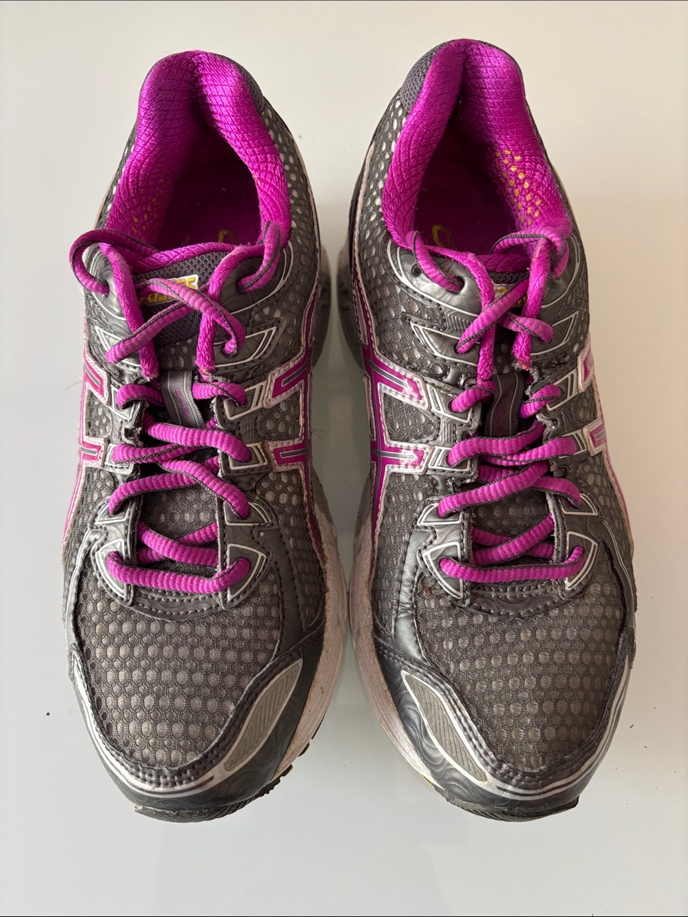 Women's Asics GT 2170 Gray and Magenta Running Shoes size 5 1/2